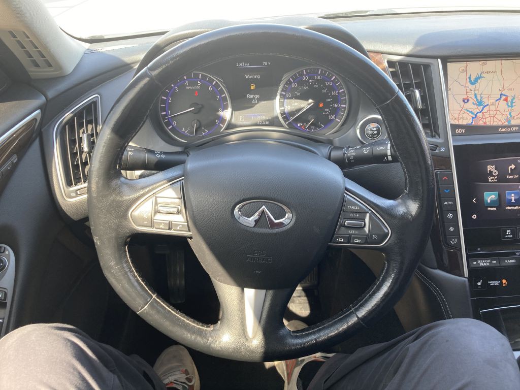 2015 INFINITI Q50 Image 19