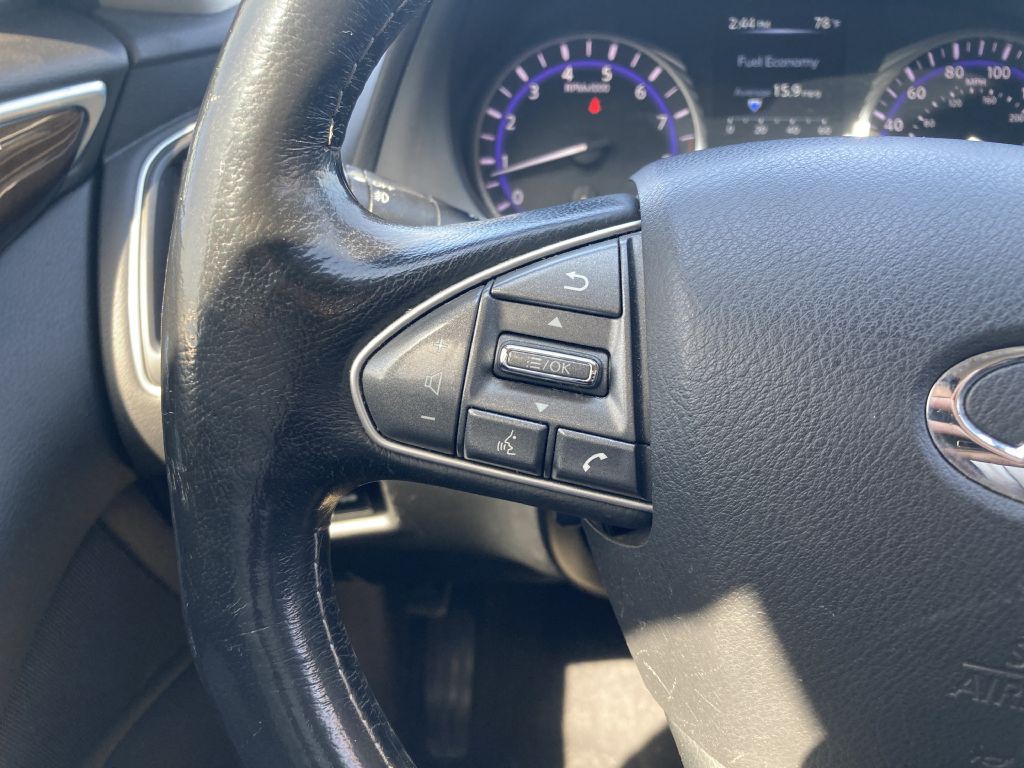 2015 INFINITI Q50 Image 22