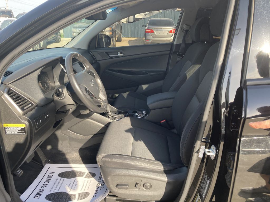 2017 Hyundai Tucson Image 17