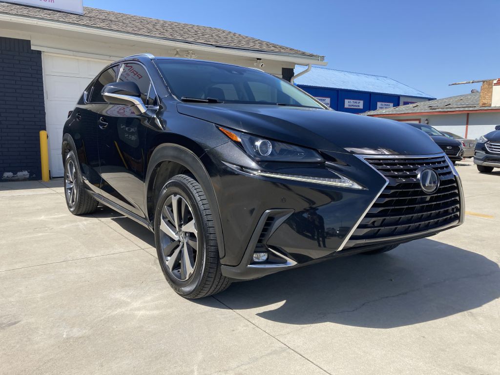2018 Lexus NX Image 1