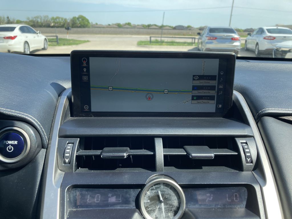 2018 Lexus NX Image 25