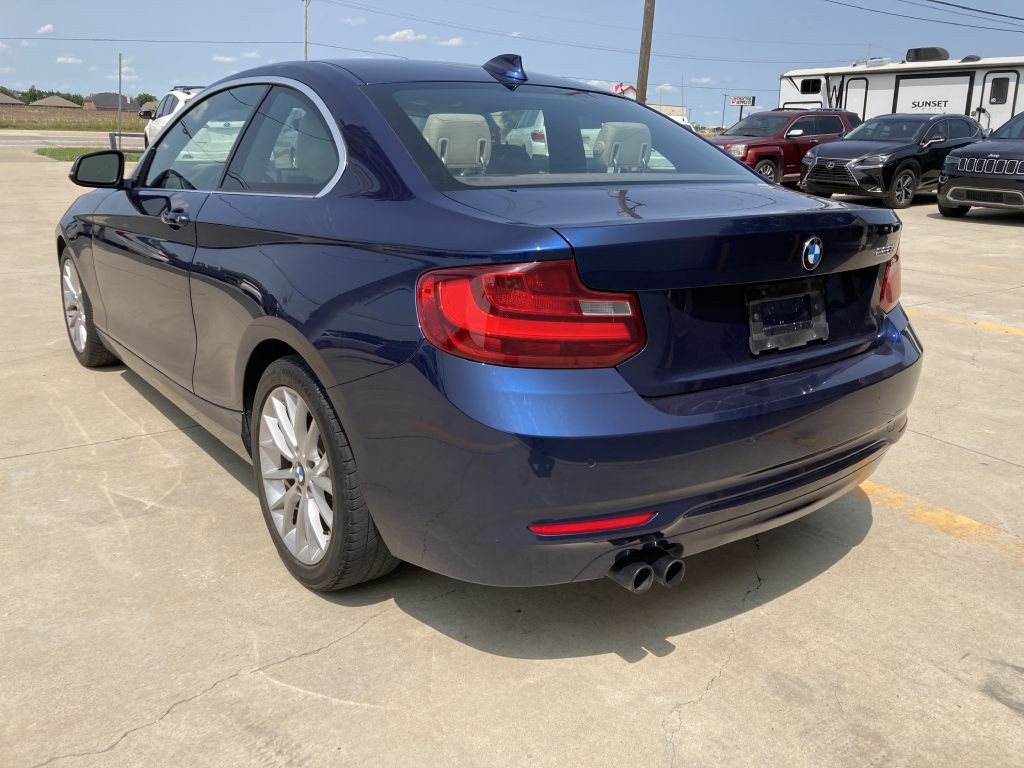 2016 BMW 2 Series Image 10