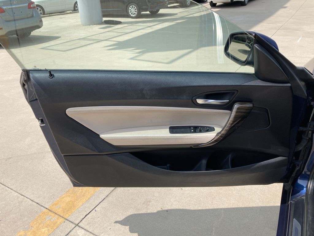 2016 BMW 2 Series Image 13