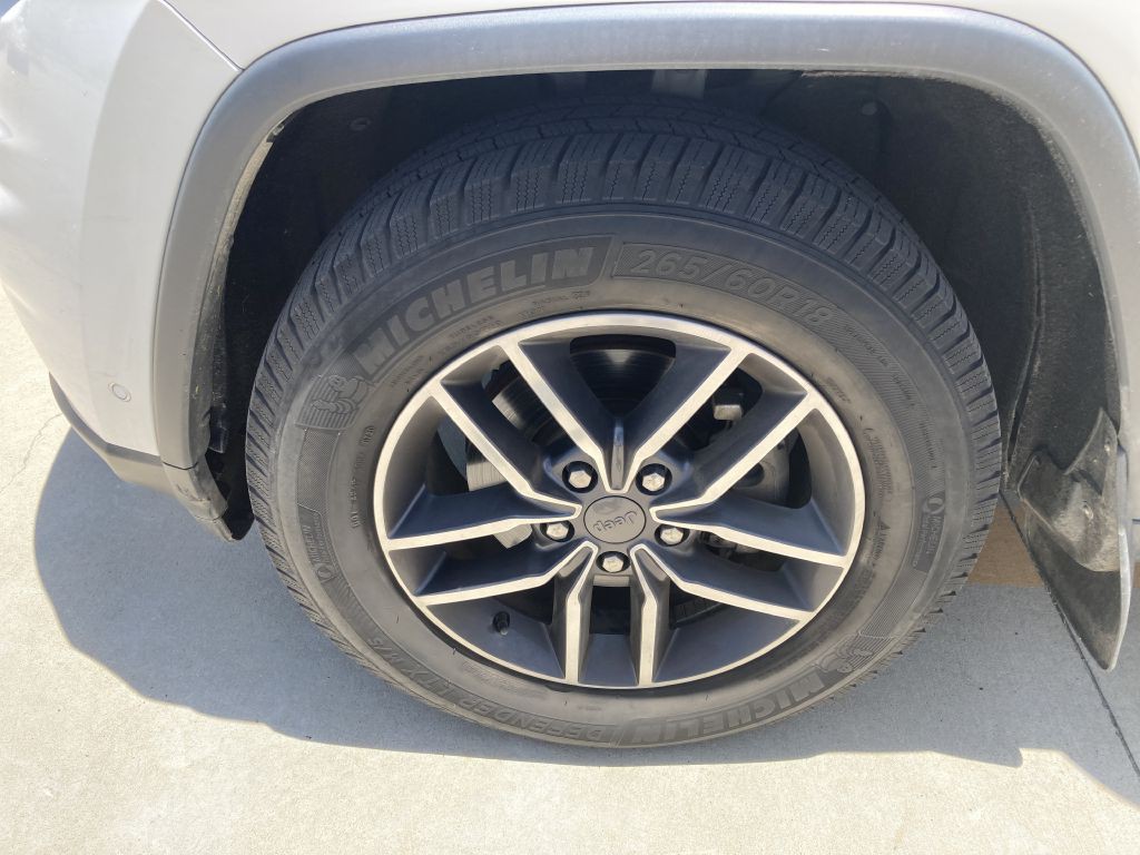 2019 Jeep Grand Cherokee Image 13