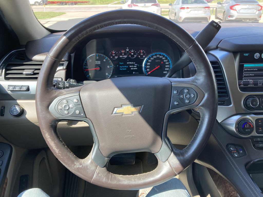 2017 Chevrolet Suburban Image 27