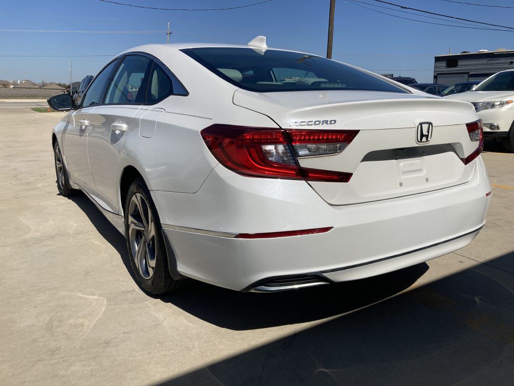 2018 Honda Accord Image 9