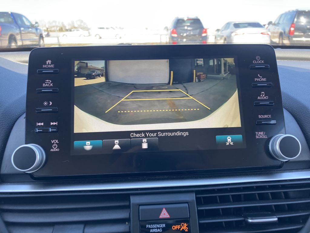 2018 Honda Accord Image 24