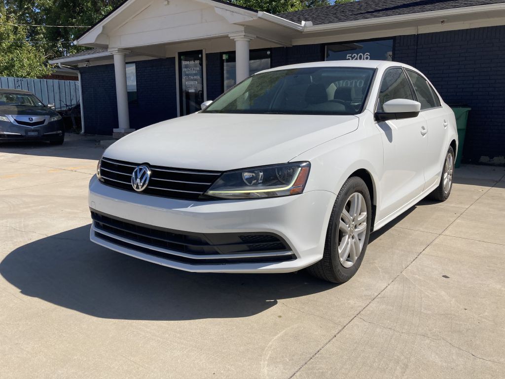 2017 Volkswagen Jetta Image 4