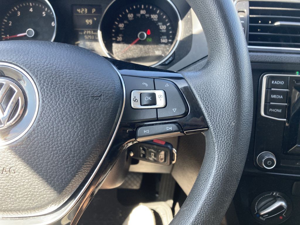 2017 Volkswagen Jetta Image 22