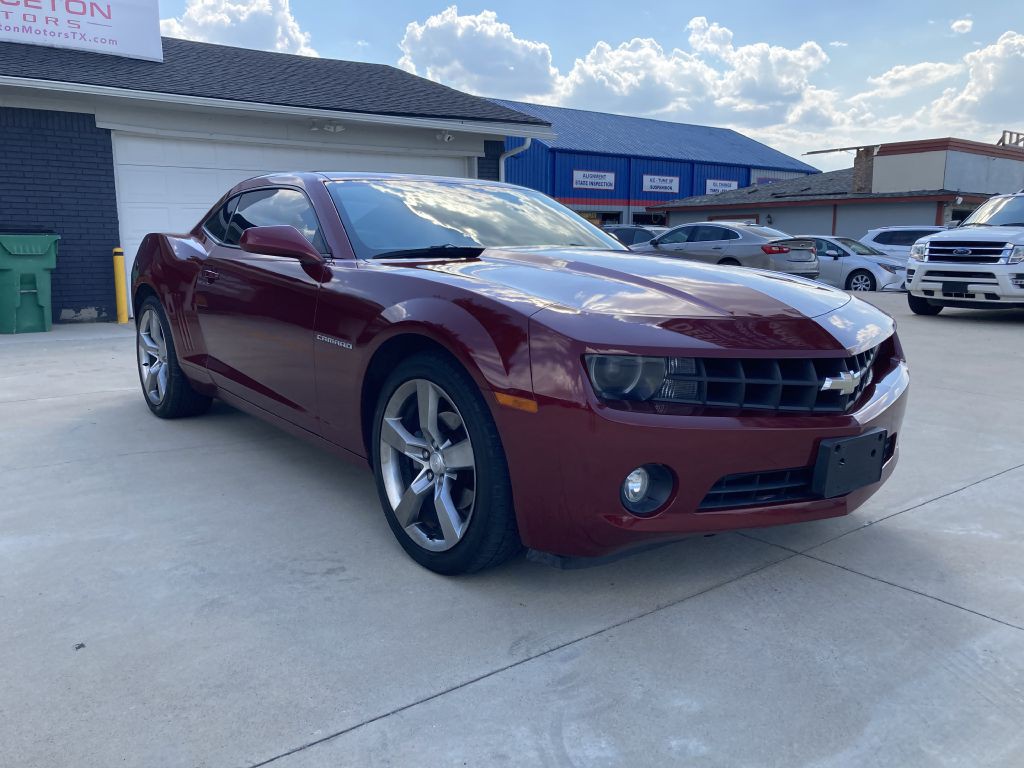 2010 Chevrolet Camaro Image 1