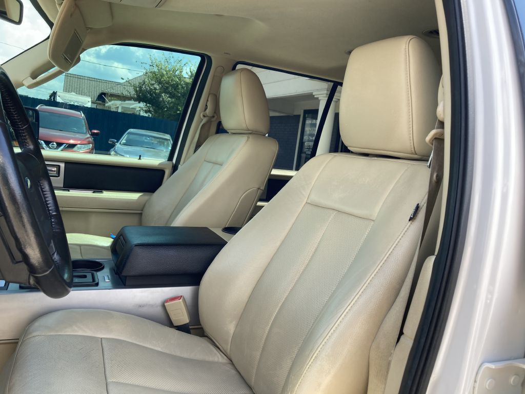 2017 Ford Expedition Image 16