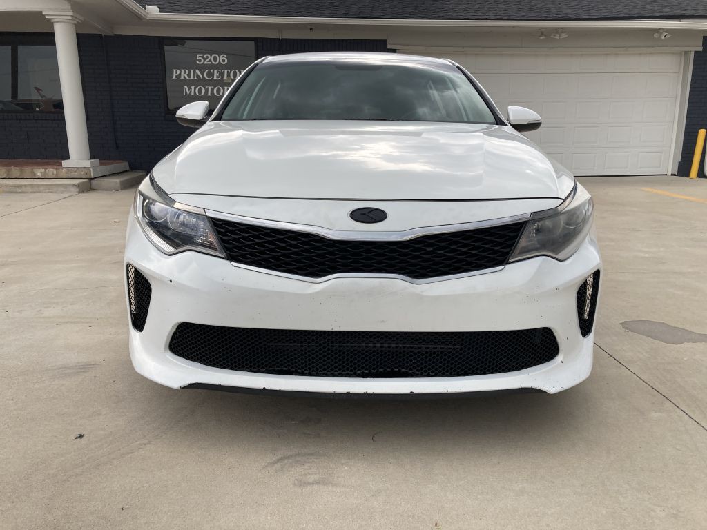 2018 Kia Optima Image 2