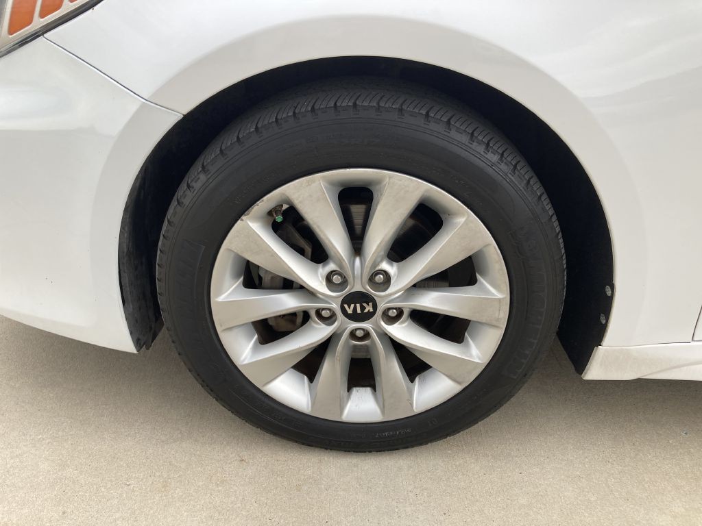 2018 Kia Optima Image 13
