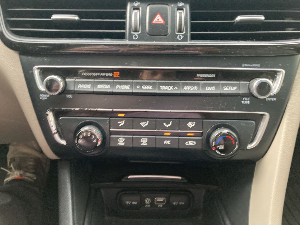 2018 Kia Optima Image 28