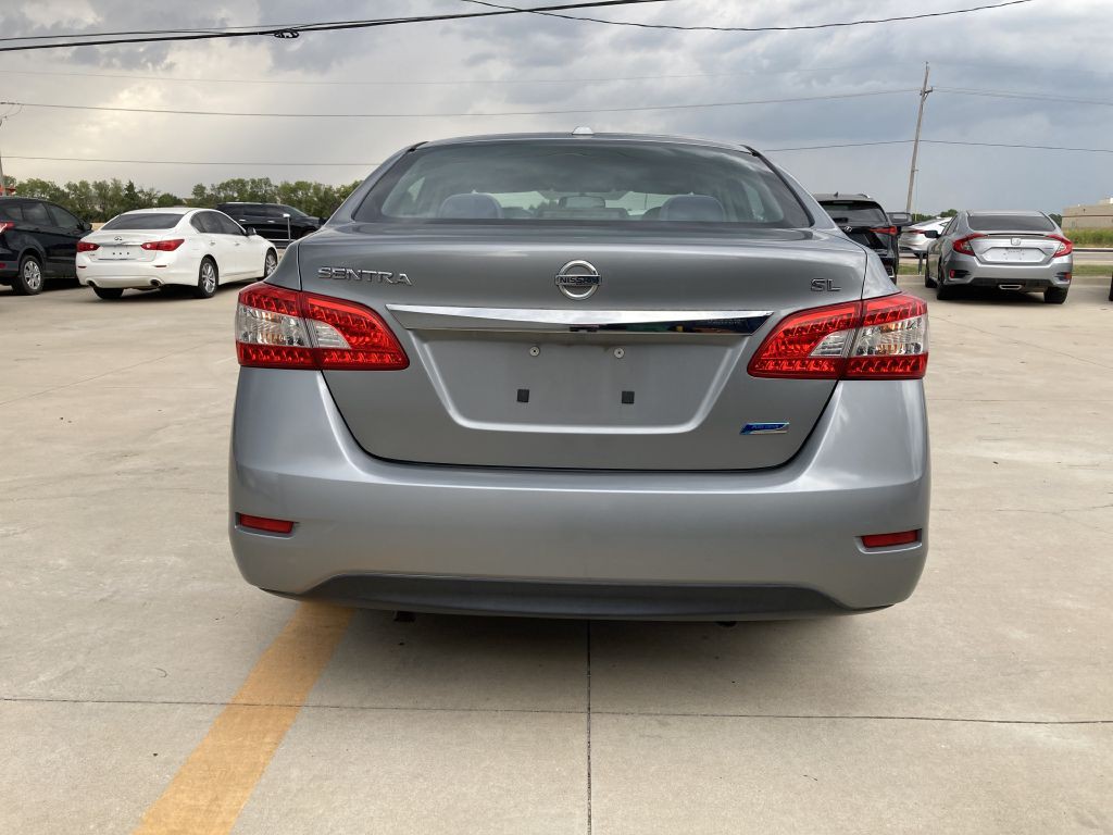 2013 Nissan Sentra Image 9