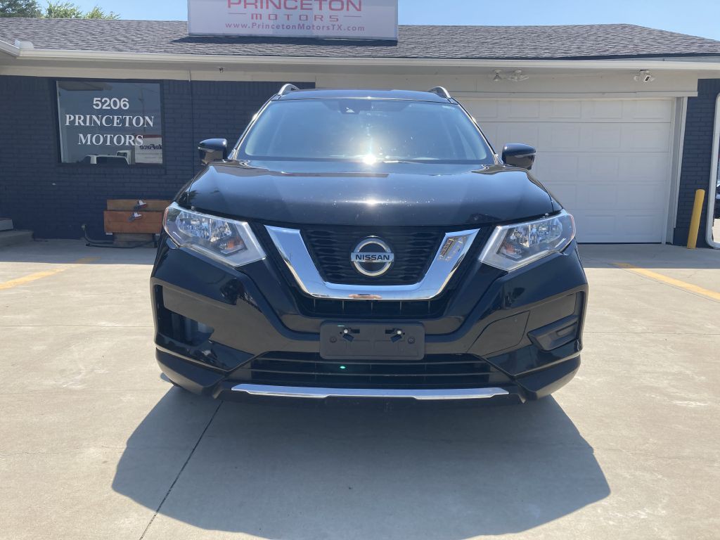 2019 Nissan Rogue Image 2
