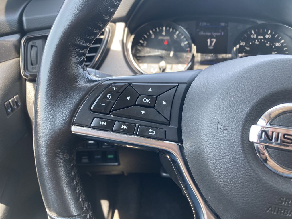 2019 Nissan Rogue Image 27