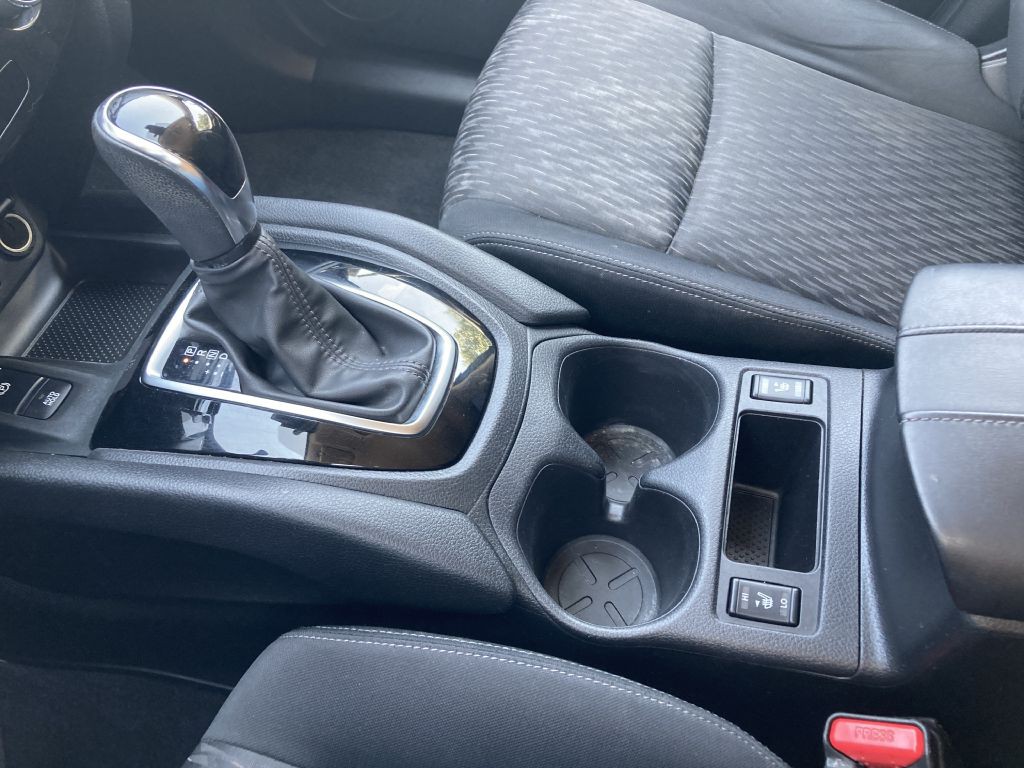 2019 Nissan Rogue Image 34