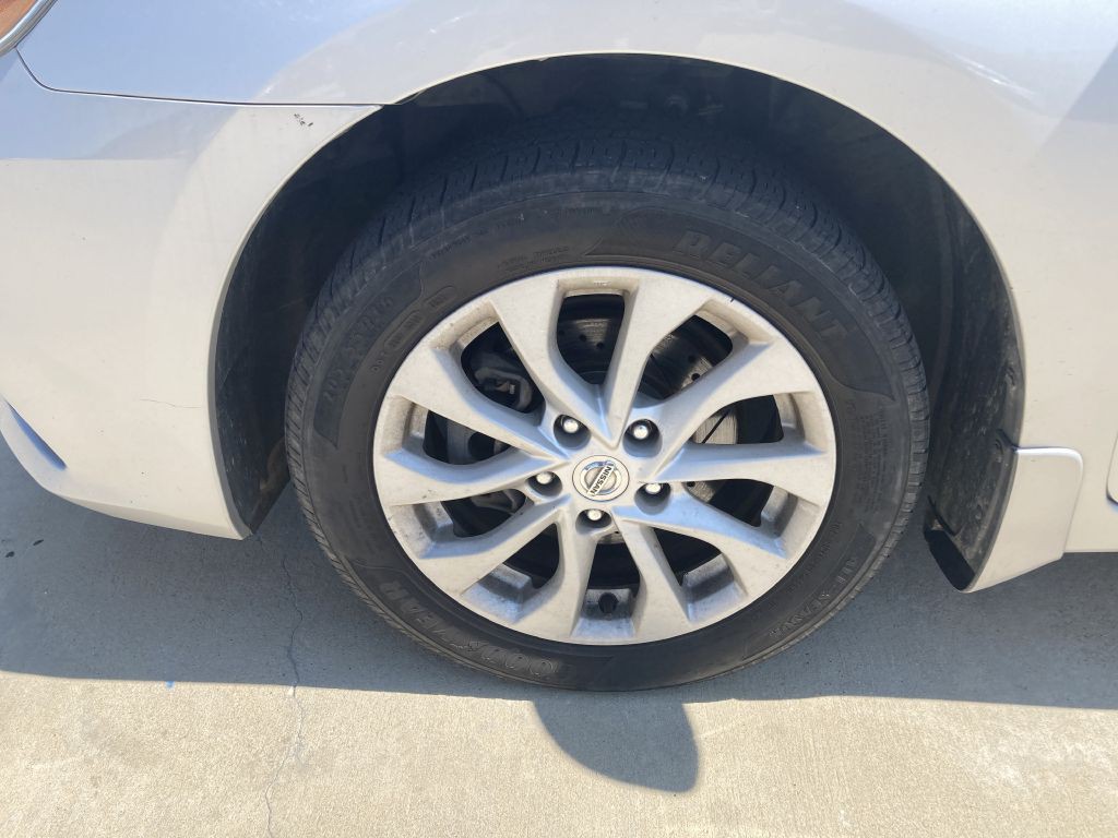 2018 Nissan Sentra Image 13