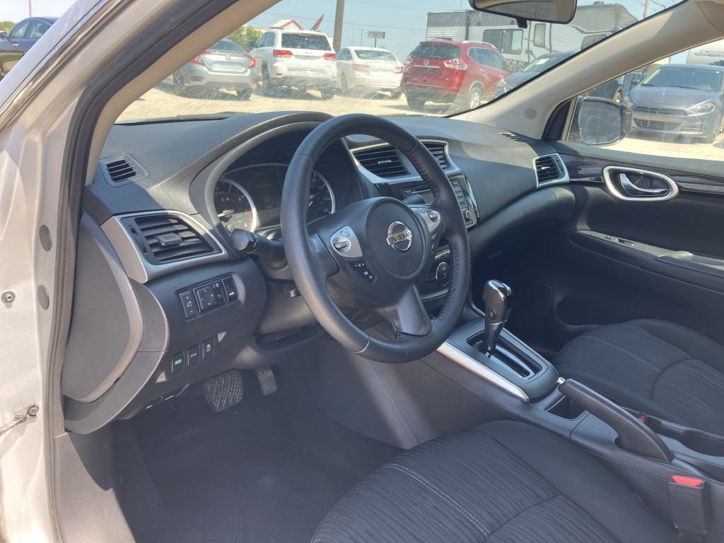 2018 Nissan Sentra Image 15