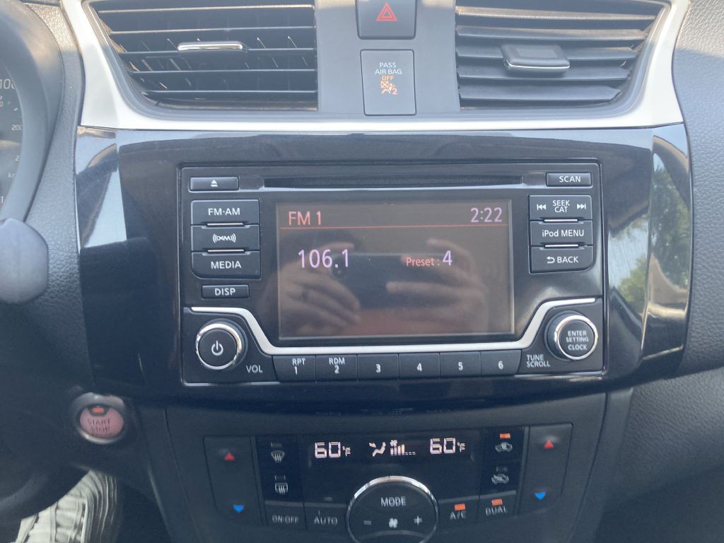 2018 Nissan Sentra Image 26