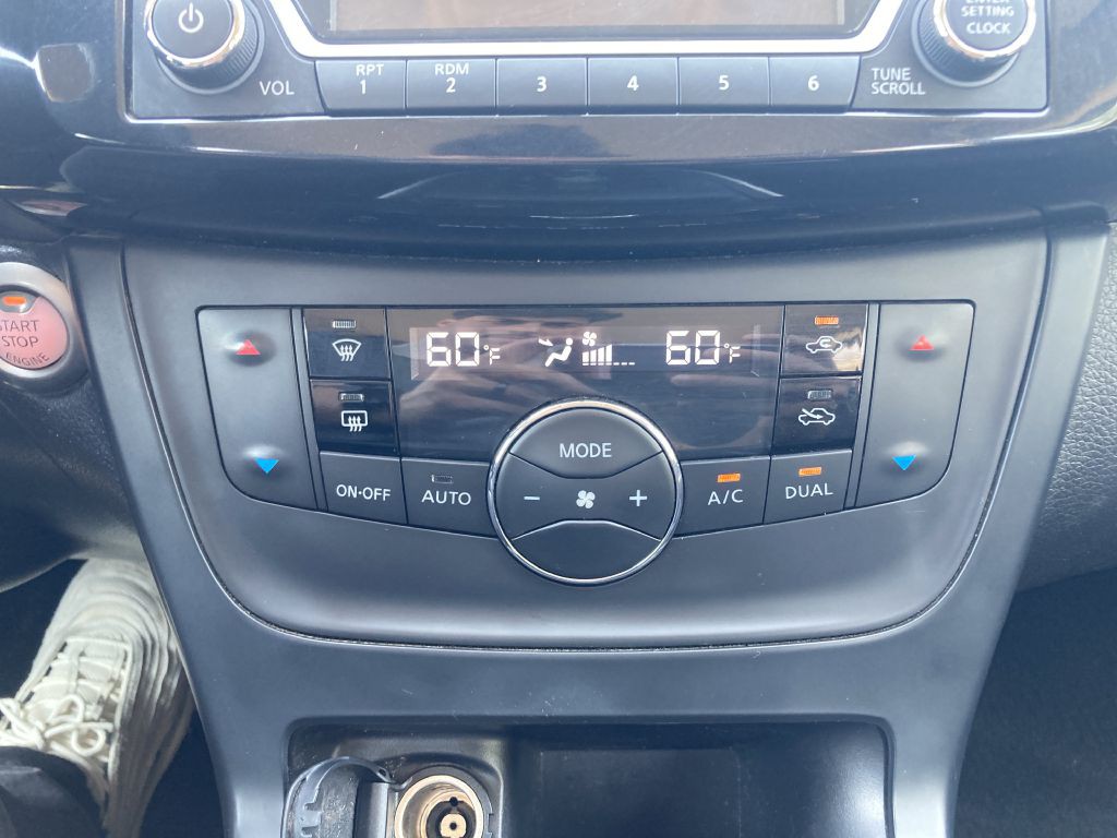2018 Nissan Sentra Image 28