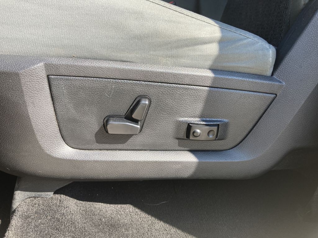 2016 RAM 1500 Image 14