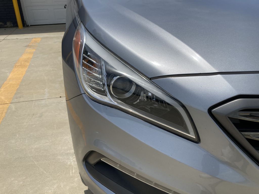 2016 Hyundai Sonata Image 9