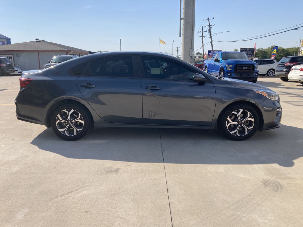 2020 Kia Forte Image 8