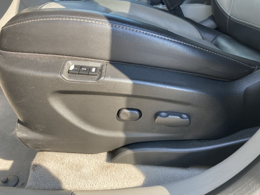 2016 Buick Enclave Image 15