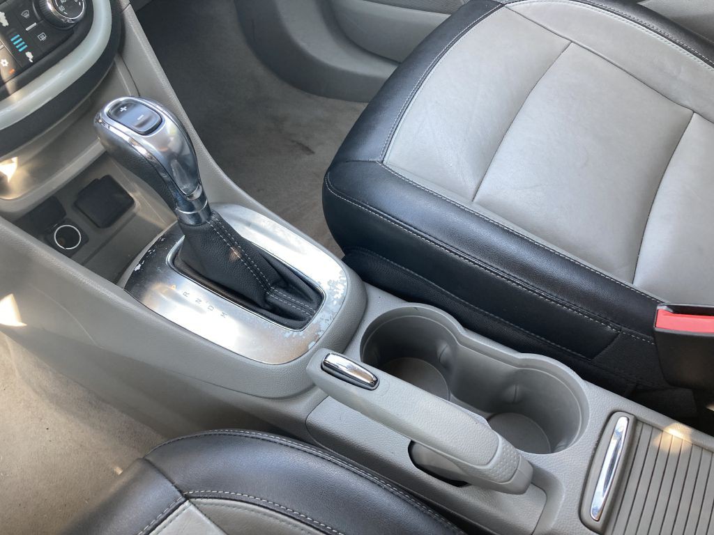 2016 Buick Enclave Image 28