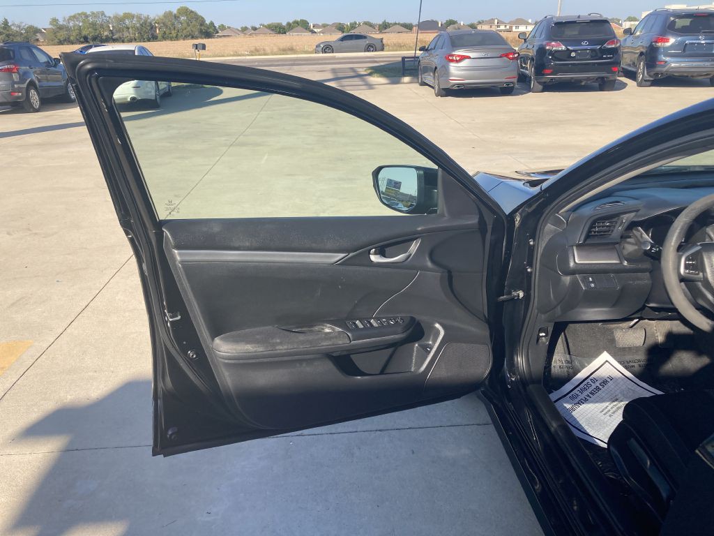 2018 Honda Civic Image 13