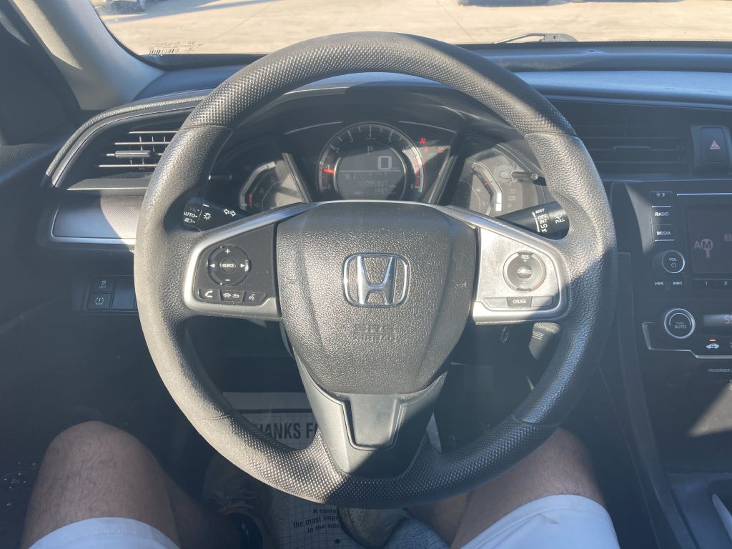 2018 Honda Civic Image 19