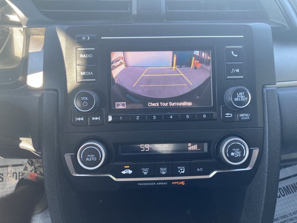 2018 Honda Civic Image 24