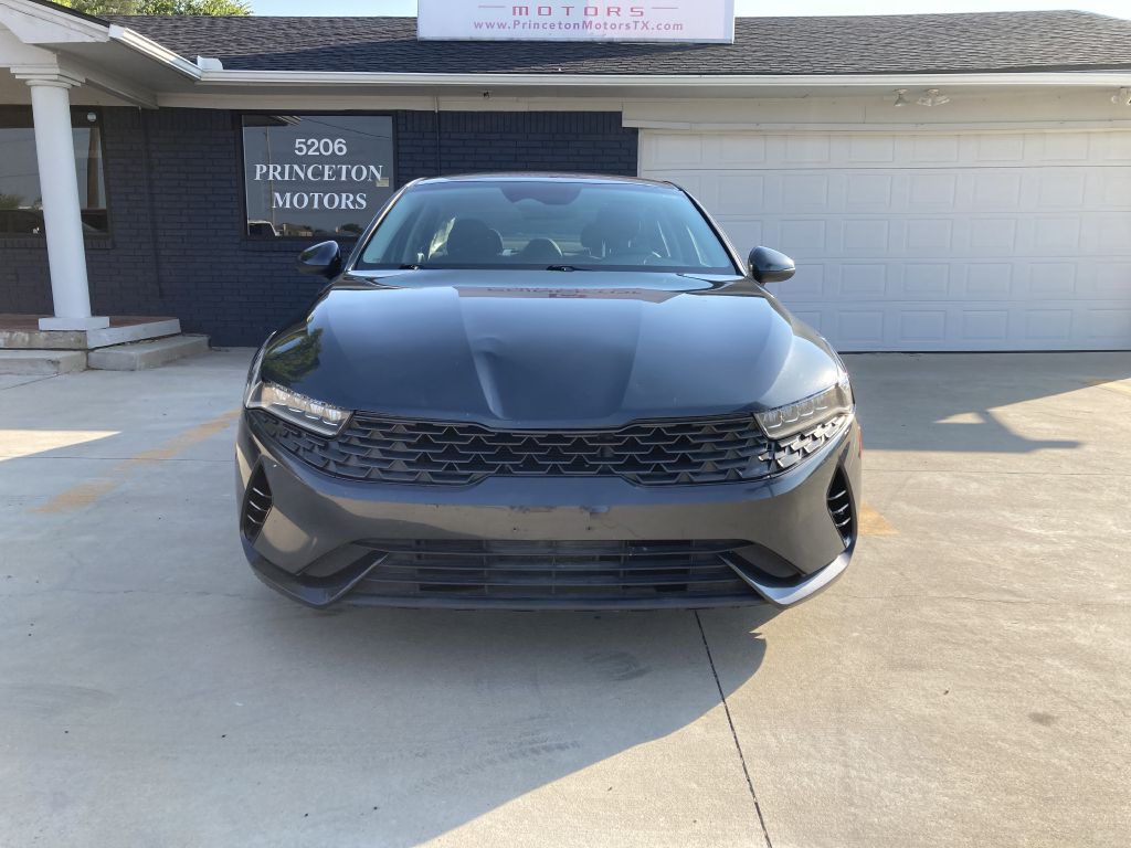 2021 Kia K5 Image 2