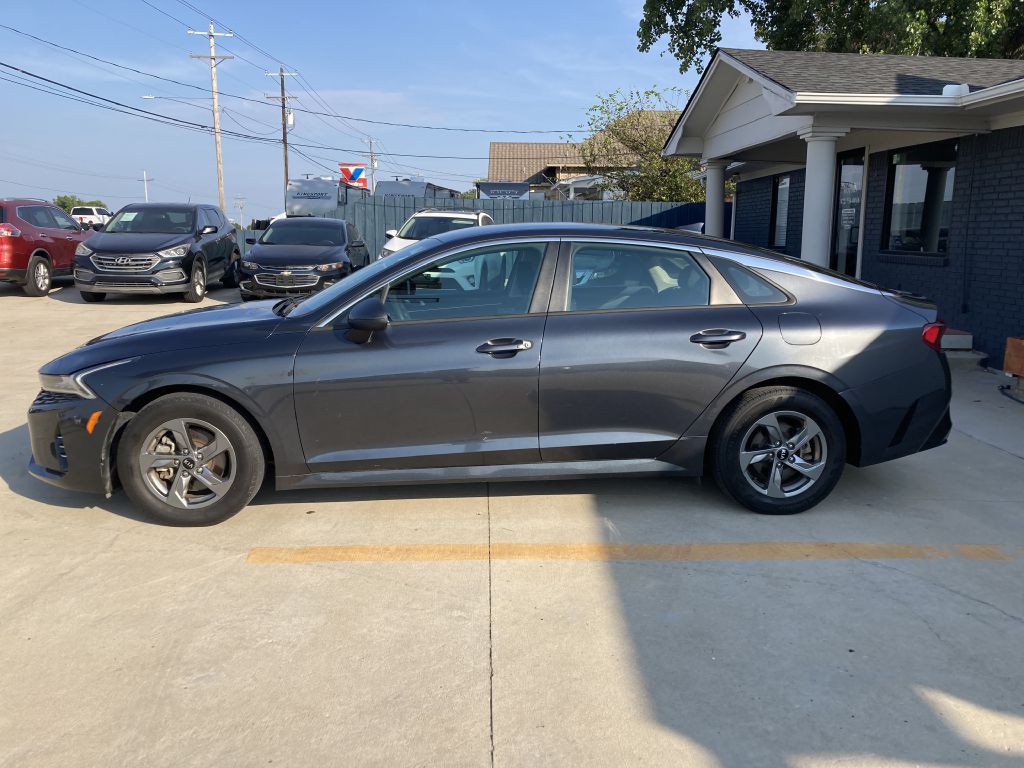 2021 Kia K5 Image 6