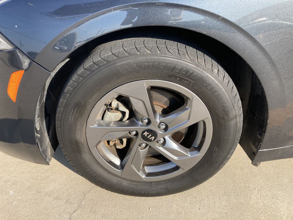 2021 Kia K5 Image 13