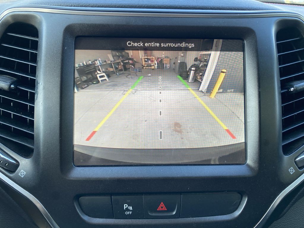 2019 Jeep Cherokee Image 22