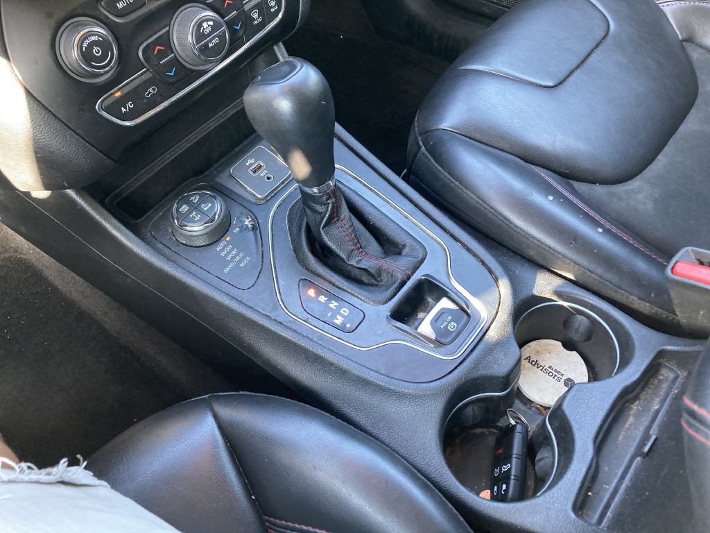 2019 Jeep Cherokee Image 25