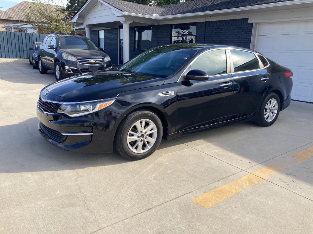 2017 Kia Optima Image 5