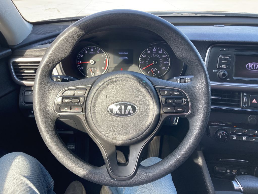 2017 Kia Optima Image 19