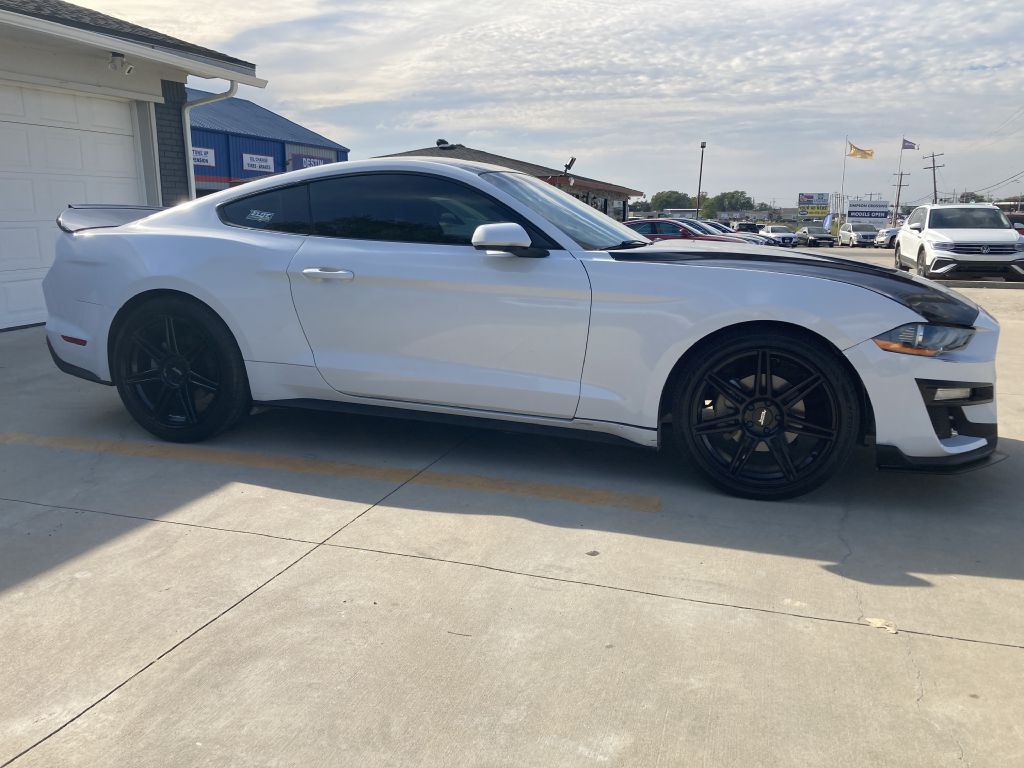 2018 Ford Mustang Image 7