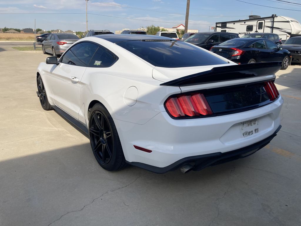 2018 Ford Mustang Image 10