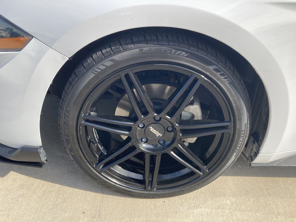 2018 Ford Mustang Image 13