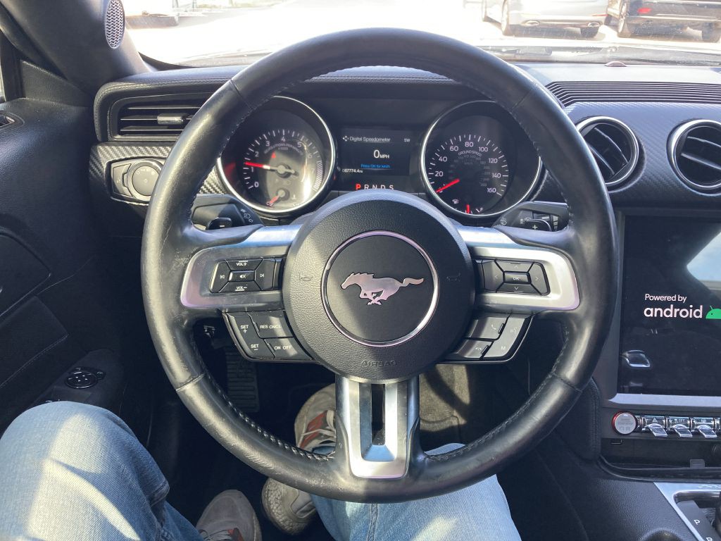2018 Ford Mustang Image 18