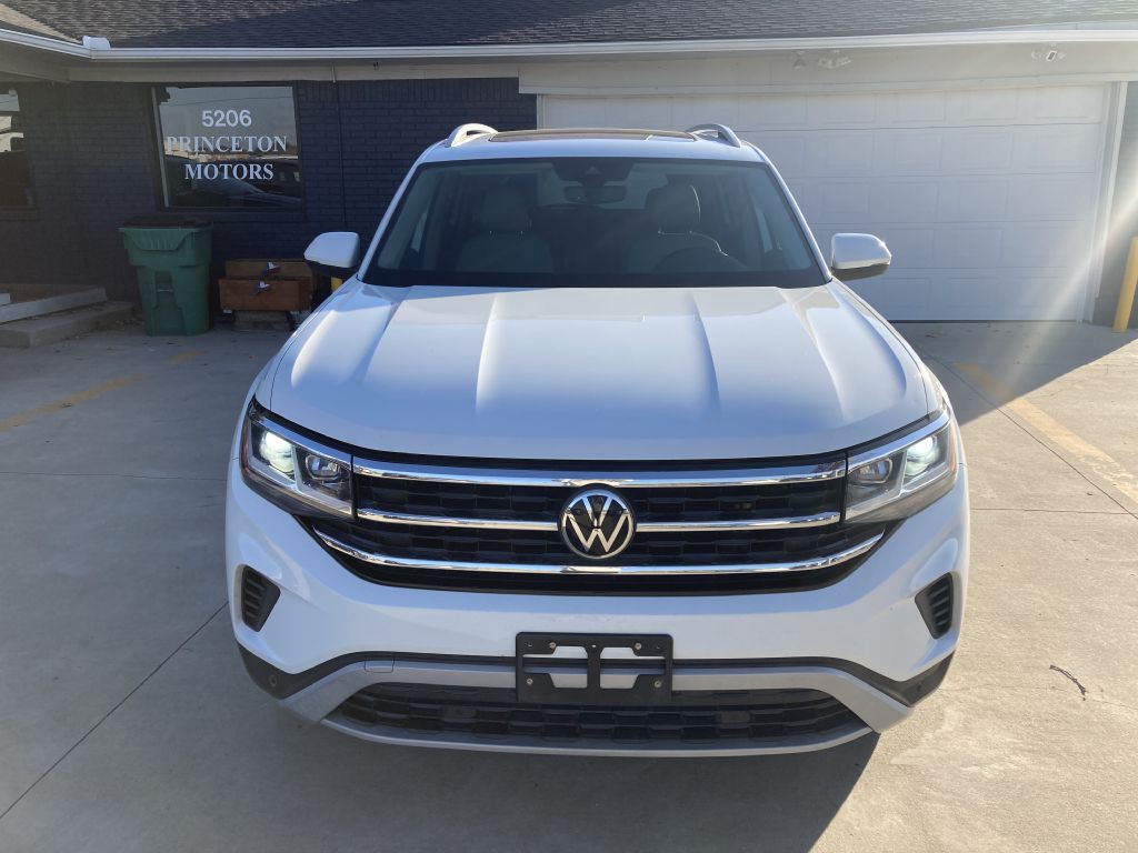 2021 Volkswagen Atlas Image 3