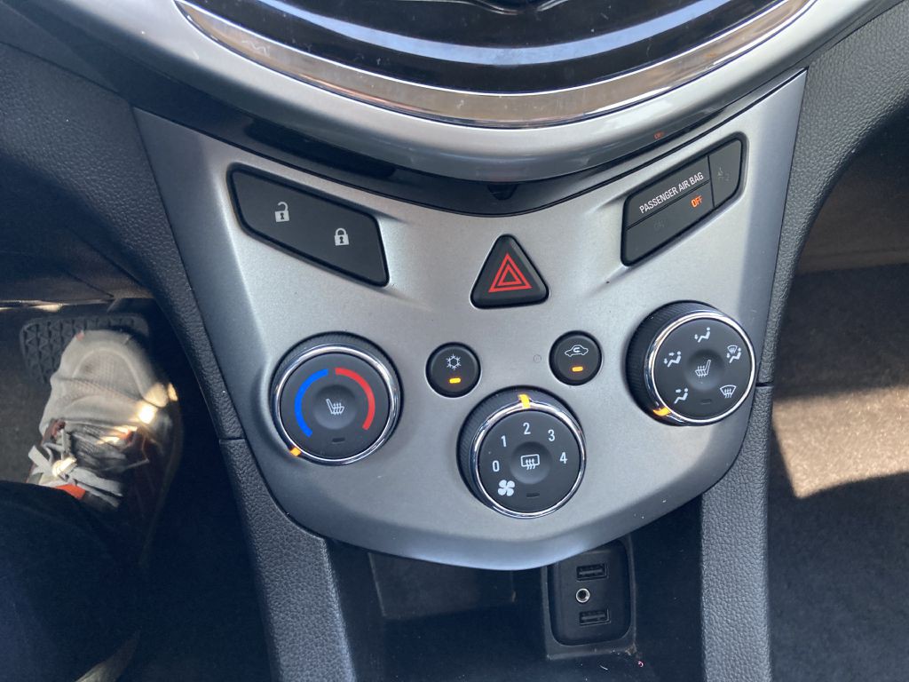 2020 Chevrolet Sonic Image 27