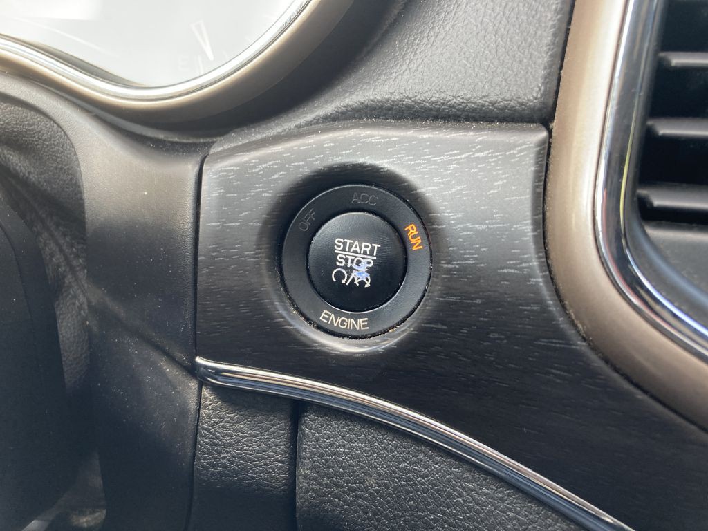 2016 Jeep Grand Cherokee Image 25