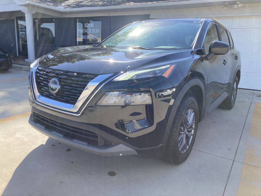 2023 Nissan Rogue Image 4