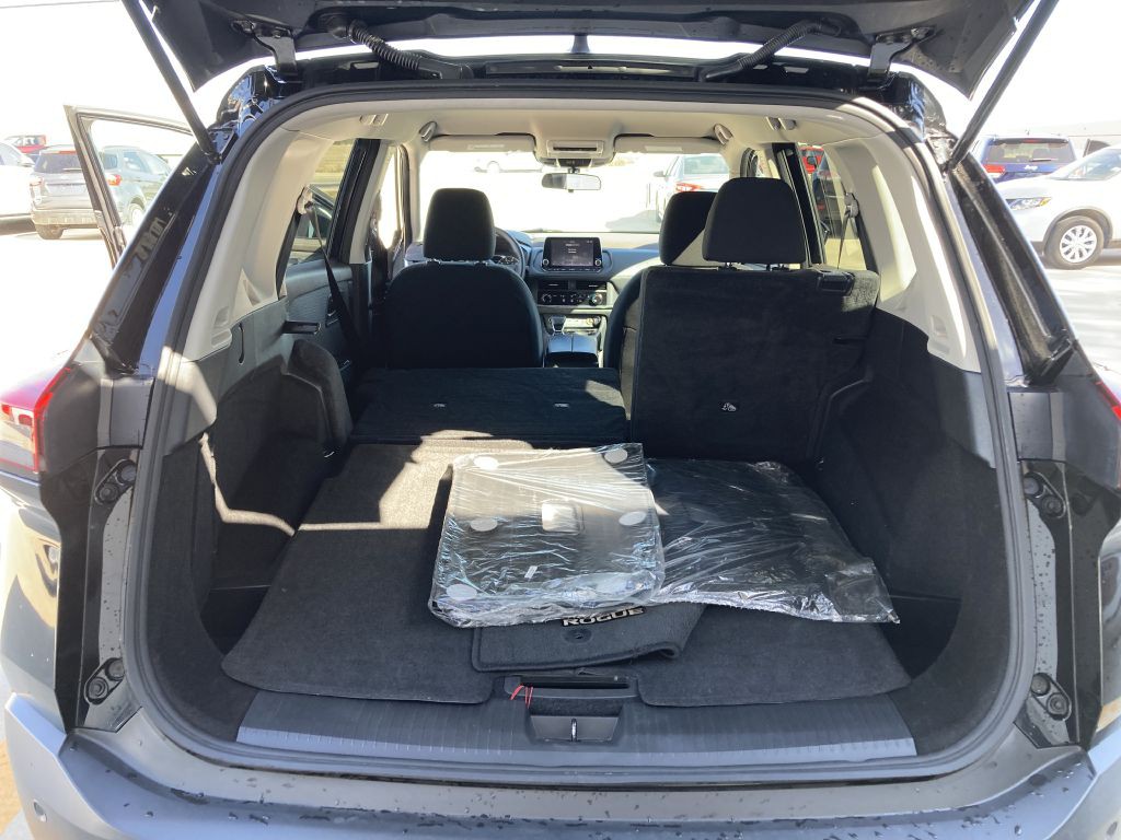 2023 Nissan Rogue Image 21